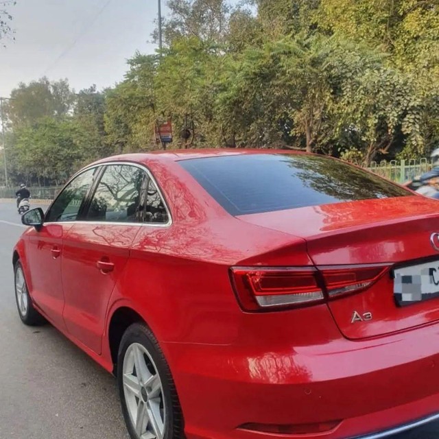 Second-hand 2018 Audi A3 35 TDI Premium Plus for sale in New Delhi-2