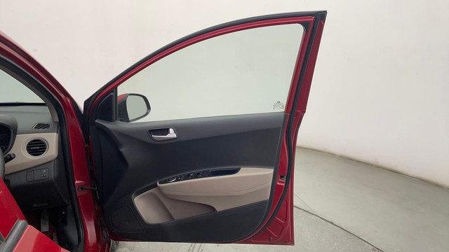 Second-hand 2017 Hyundai Grand i10 1.2 Kappa Sportz Option AT for sale in Chennai-16