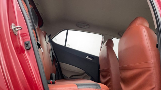 Second-hand 2017 Hyundai Grand i10 1.2 Kappa Sportz Option AT for sale in Chennai-32