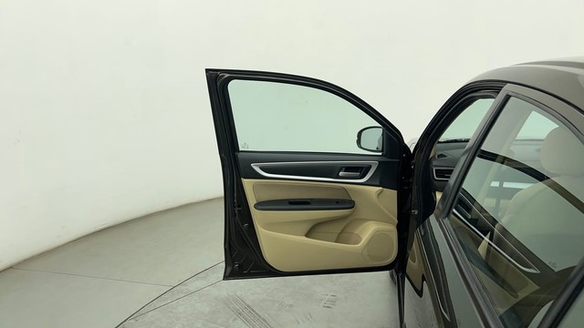 Second-hand 2023 Honda Amaze VX CVT Petrol for sale in Chennai-30