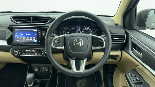 Second-hand 2023 Honda Amaze VX CVT Petrol for sale in Chennai-35