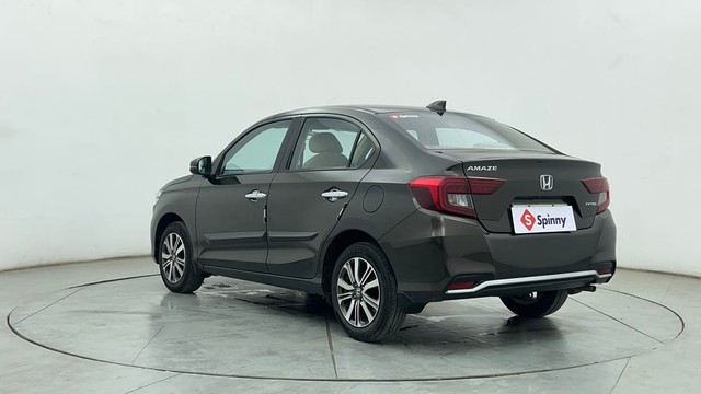 Second-hand 2023 Honda Amaze VX CVT Petrol for sale in Chennai-5