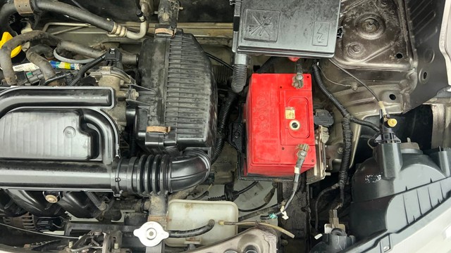 Second-hand 2016 Renault KWID RXT for sale in Chennai-39