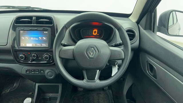 Second-hand 2016 Renault KWID RXT for sale in Chennai-29