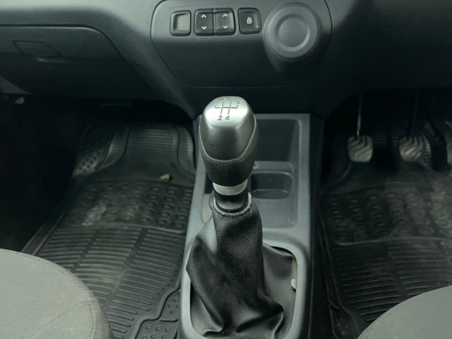 Second-hand 2016 Renault KWID RXT for sale in Chennai-12