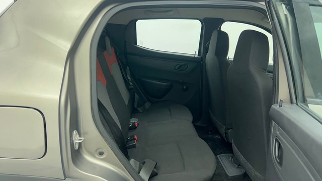 Second-hand 2016 Renault KWID RXT for sale in Chennai-35