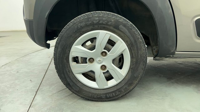 Second-hand 2016 Renault KWID RXT for sale in Chennai-18