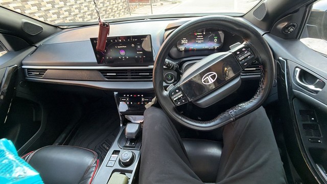 Tata Nexon EV Fearless LR - Photo 7