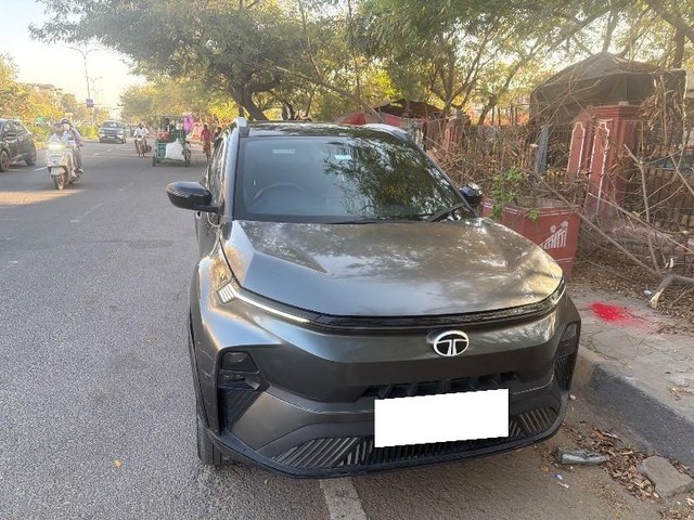 Tata Nexon EV Fearless LR - Photo 2