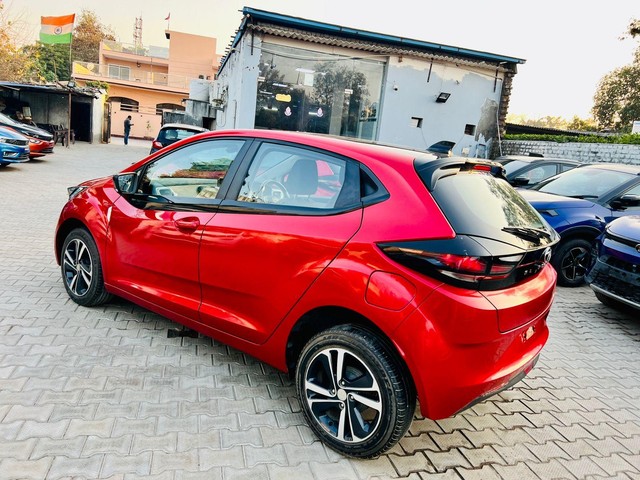 Tata Altroz XZ Plus S Second-hand 2023 Tata Altroz XZ Plus S for sale in Faridabad-3