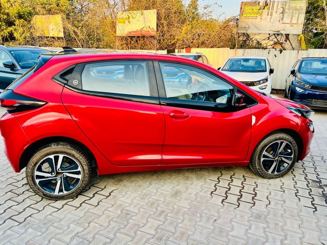 Tata Altroz XZ Plus S Second-hand 2023 Tata Altroz XZ Plus S for sale in Faridabad-1
