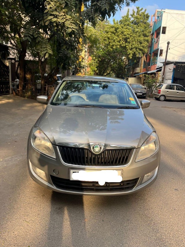 Second-hand 2013 Skoda Rapid Ultima 1.6 TDI Elegance for sale in Chennai-4