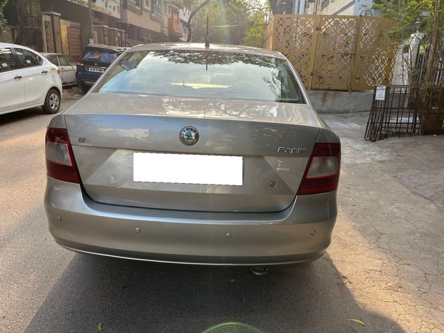 Second-hand 2013 Skoda Rapid Ultima 1.6 TDI Elegance for sale in Chennai-8