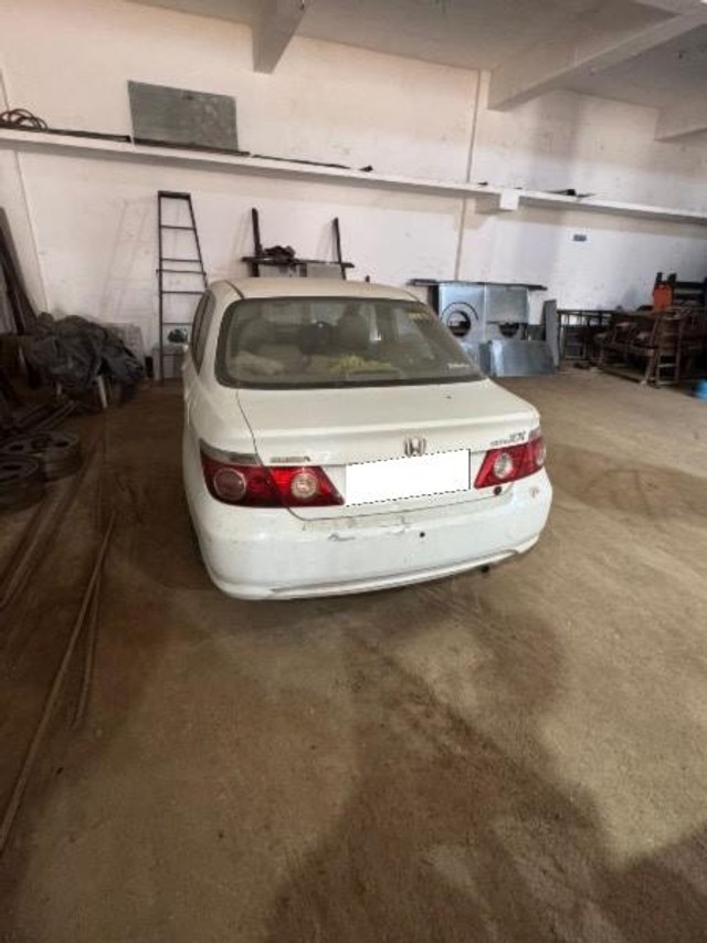 Second-hand 2008 Honda City 1.5 E MT for sale in Rajkot-2