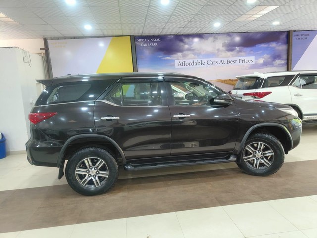 Second-hand 2016 Toyota Fortuner 4x2 Manual for sale in Jaipur-6