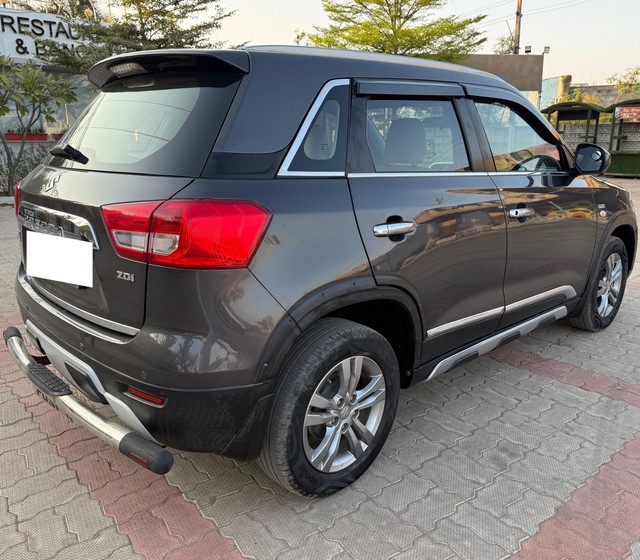 Maruti Suzuki Vitara Brezza ZDi Second-hand 2017 Maruti Suzuki Vitara Brezza ZDi for sale in Sabarkantha-2