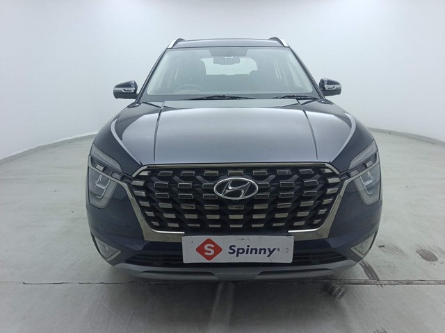 Second-hand 2022 Hyundai Alcazar Signature 6Str Diesel AT for sale in Visakhapatnam-7