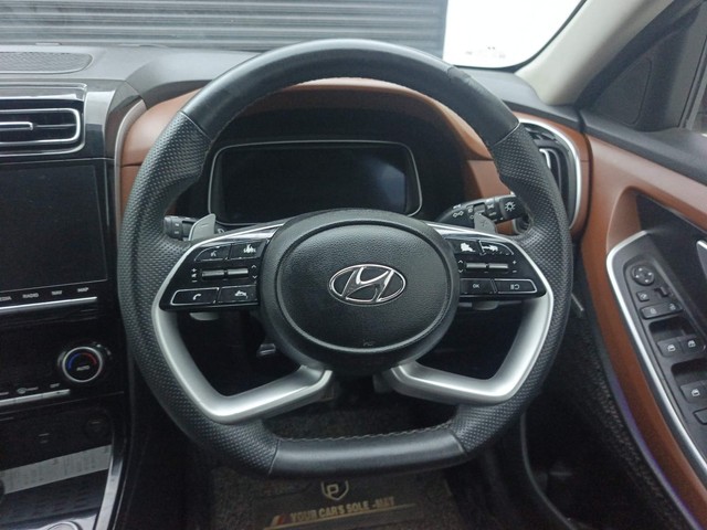 Second-hand 2022 Hyundai Alcazar Signature 6Str Diesel AT for sale in Visakhapatnam-25