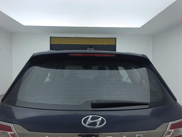 Second-hand 2022 Hyundai Alcazar Signature 6Str Diesel AT for sale in Visakhapatnam-29