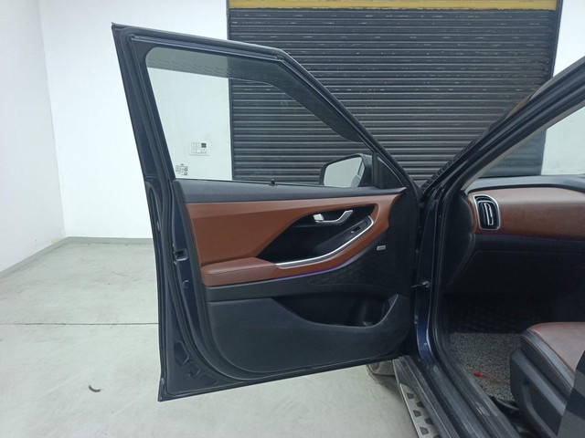 Second-hand 2022 Hyundai Alcazar Signature 6Str Diesel AT for sale in Visakhapatnam-26