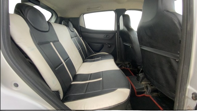 Second-hand 2020 Renault KWID RXT for sale in Ahmedabad-16