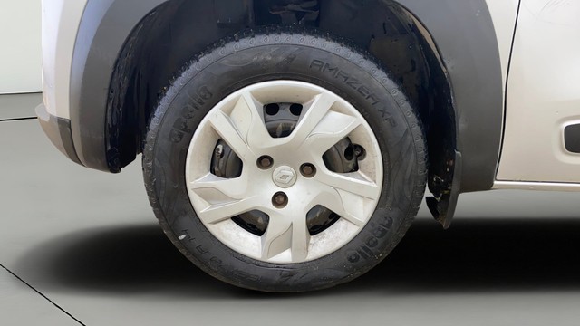 Second-hand 2020 Renault KWID RXT for sale in Ahmedabad-25