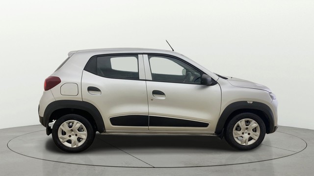 Second-hand 2020 Renault KWID RXT for sale in Ahmedabad-1