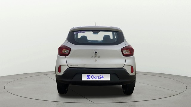 Second-hand 2020 Renault KWID RXT for sale in Ahmedabad-3