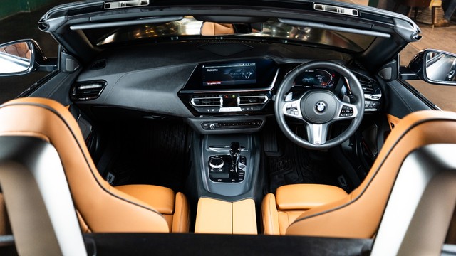 Second-hand 2025 BMW Z4 M40i for sale in New Delhi-11