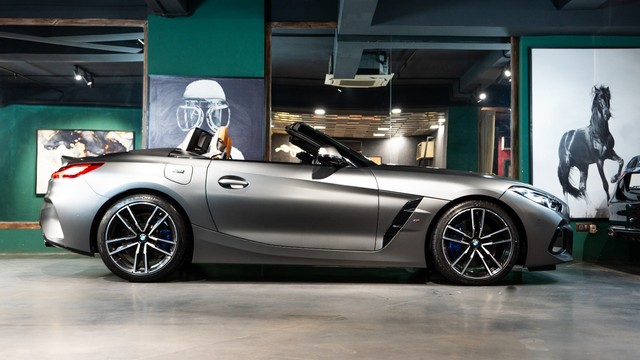 Second-hand 2025 BMW Z4 M40i for sale in New Delhi-1