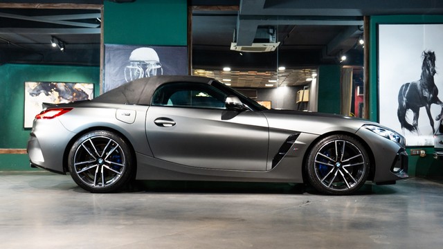 Second-hand 2025 BMW Z4 M40i for sale in New Delhi-13
