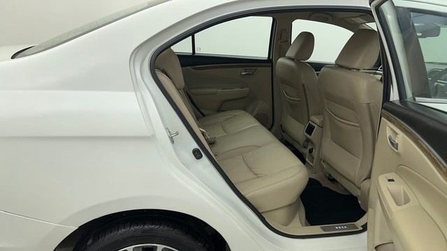 Second-hand 2022 Maruti Suzuki Ciaz 1.4 AT Alpha for sale in Ahmedabad-30