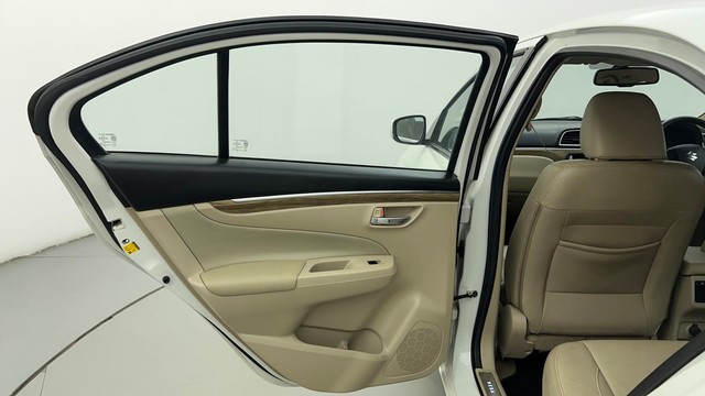 Second-hand 2022 Maruti Suzuki Ciaz 1.4 AT Alpha for sale in Ahmedabad-33