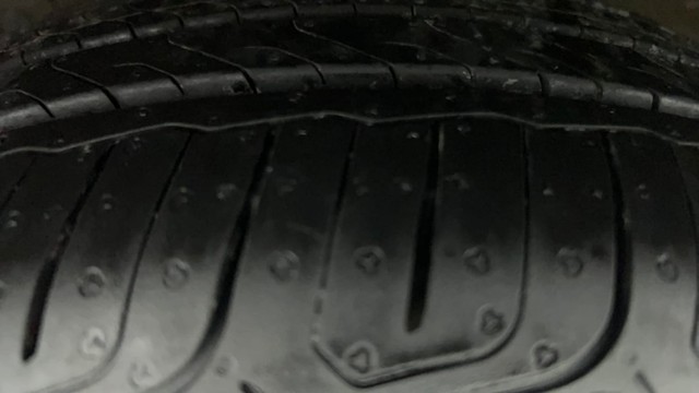 Second-hand 2022 Maruti Suzuki Ciaz 1.4 AT Alpha for sale in Ahmedabad-24