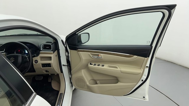 Second-hand 2022 Maruti Suzuki Ciaz 1.4 AT Alpha for sale in Ahmedabad-16