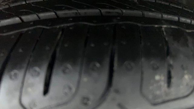 Second-hand 2022 Maruti Suzuki Ciaz 1.4 AT Alpha for sale in Ahmedabad-27