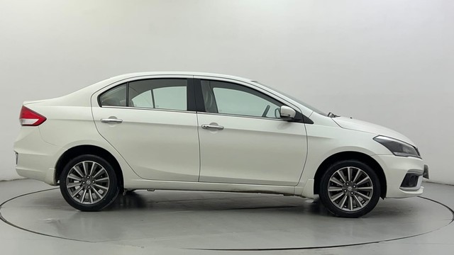 Second-hand 2022 Maruti Suzuki Ciaz 1.4 AT Alpha for sale in Ahmedabad-2