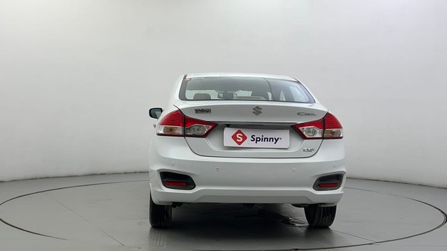 Second-hand 2015 Maruti Suzuki Ciaz ZXi for sale in Ahmedabad-4
