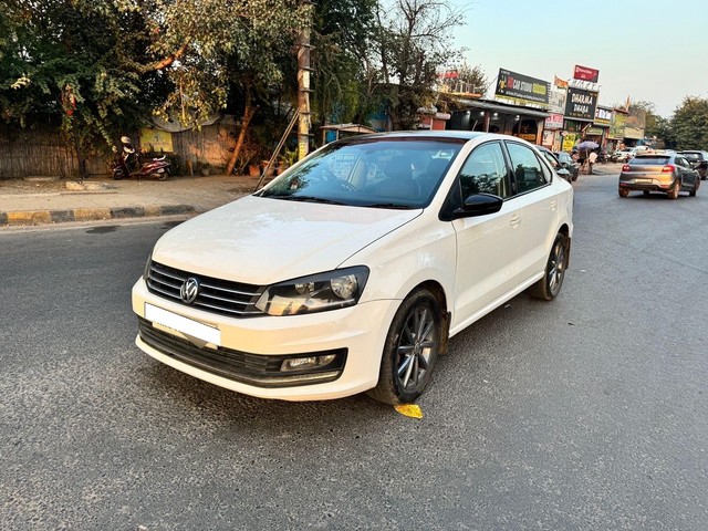Second-hand 2019 Volkswagen Vento 1.5 TDI Highline AT for sale in New Delhi-2