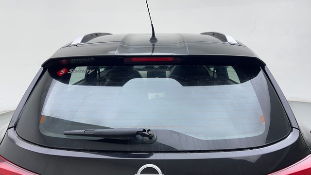 Second-hand 2022 Nissan Magnite XV Executive for sale in Noida-34