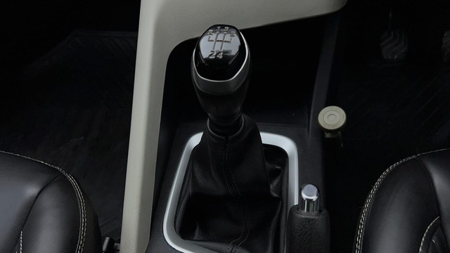 Second-hand 2022 Nissan Magnite XV Executive for sale in Noida-12