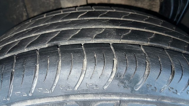 Second-hand 2022 Nissan Magnite XV Executive for sale in Noida-26