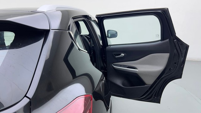 Second-hand 2022 Nissan Magnite XV Executive for sale in Noida-29