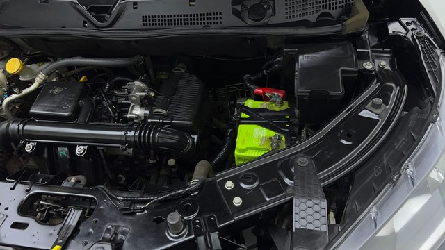 Second-hand 2022 Nissan Magnite XV Executive for sale in Noida-39