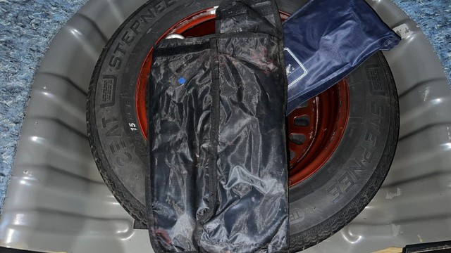 Second-hand 2022 Nissan Magnite XV Executive for sale in Noida-21