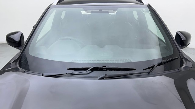 Second-hand 2022 Nissan Magnite XV Executive for sale in Noida-10