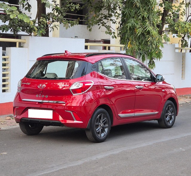 Second-hand 2020 Hyundai Grand i10 Nios AMT Sportz for sale in Pimpri chinchwad-8