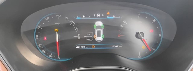 Second-hand 2022 MG Hector Plus Sharp Diesel MT for sale in Agra-8