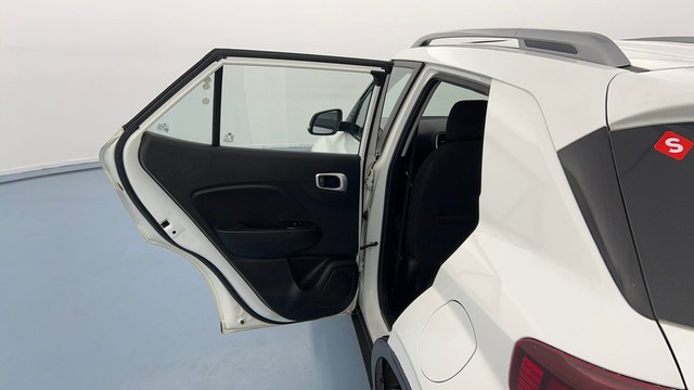 Second-hand 2022 Hyundai Venue SX Opt Turbo DCT Special Edition for sale in Lucknow-25