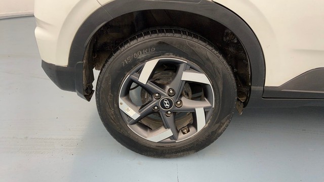 Second-hand 2022 Hyundai Venue SX Opt Turbo DCT Special Edition for sale in Lucknow-18